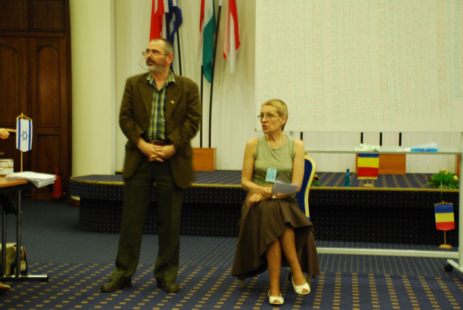 2008-hosts